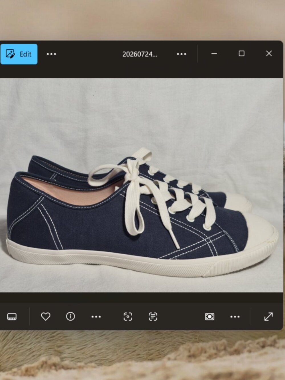 Kate Spade New York Tommi Women’s Navy Blue Canvas Sneakers 10 B NEW